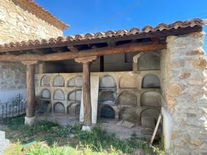 Arranca un proyecto para recuperar la zona histórica del Cementerio de Ambite